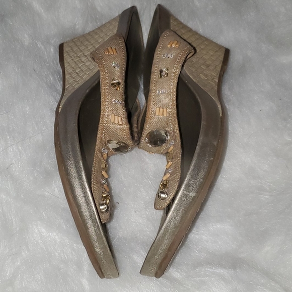 Montego Bay Club Size 10 W Wedge Jeweled Upper. - Picture 2 of 13